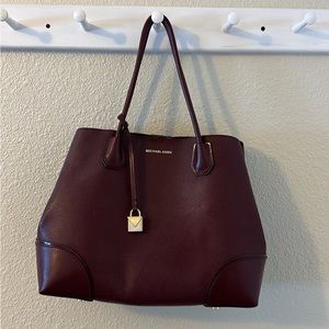 Michael Kors Leather Shoulder Bag